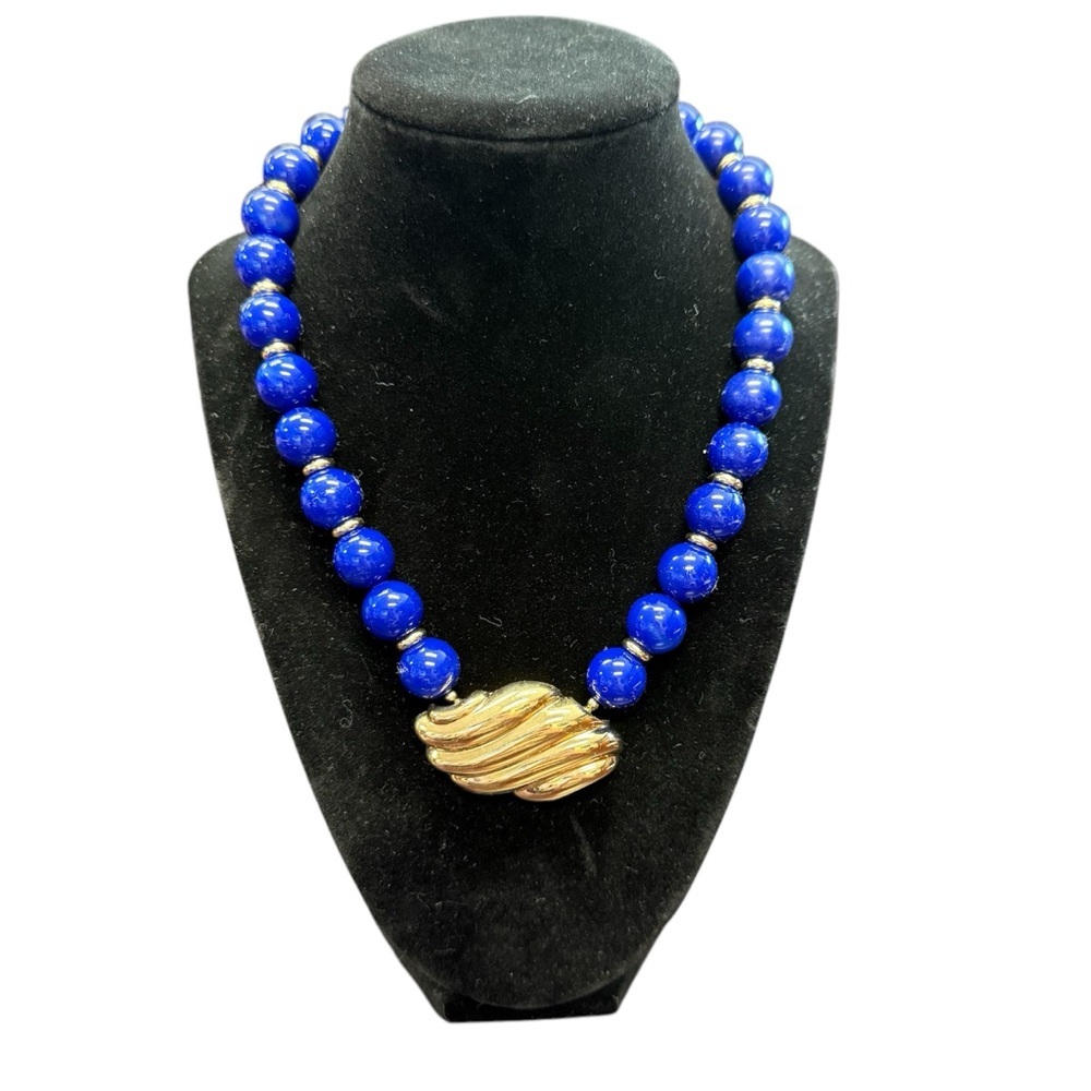 Avon “Royal Azura choker” Blue and Gold Necklace with Elegant Beads NIB